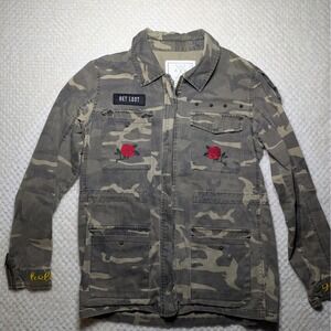 Angel Kiss Camo Utility Jacket with Embroidered Roses |‎ Size Small